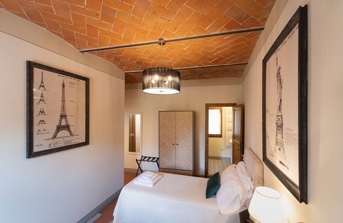Pistoia House | Agriturismo Torreghiotta
