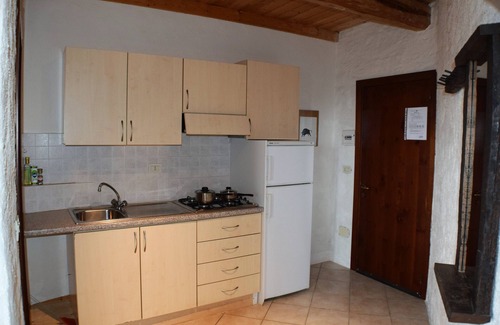 Pergola Apartment | Agriturismo Vecchia Quercia - Apartment "Bellisio" up to 5 people