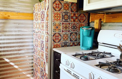 Austin Cottage | Agua Dulce Ranch, Casita #4