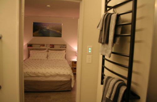 Waimate Bed & Breakfast | AHAVA Bed & Breakfast