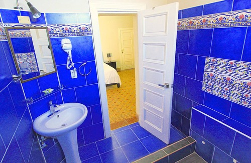 El Vedado House | AHT Colonial Hostel
