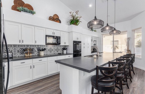 Mountain Park Ranch House | Ahwatukee Veteran owned 4bed 2bath Dog Friendly home with heated pool and spa