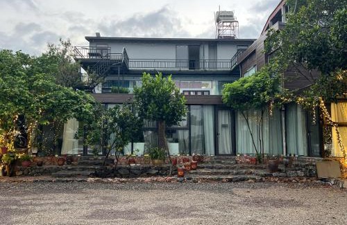 Moc Chau House | AIEM Moc Chau
