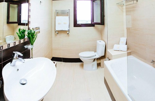 Veroia Hotel | AIGES MELATHRON
