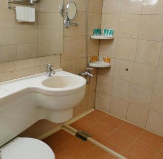 Ren'ai House | Ailiga Travel Villa