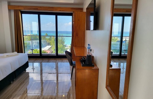 Gulhi Hotel | AIMI Beach Hotel