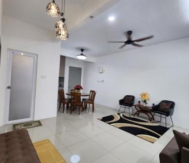 Kampung Gadong Jaya Apartment | AINOR@Stay Homestay Sendayan