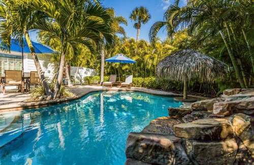 Holmes Beach House | Ainsley Beach House