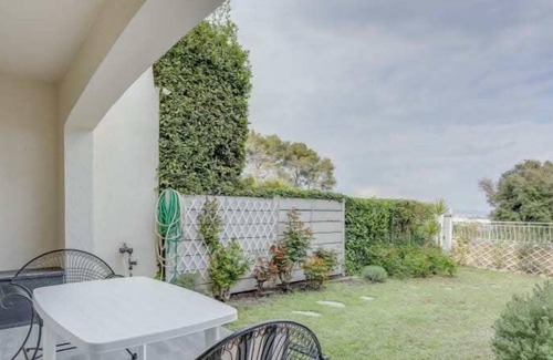 Bastide Giraud House | Air-conditioned house in Residence