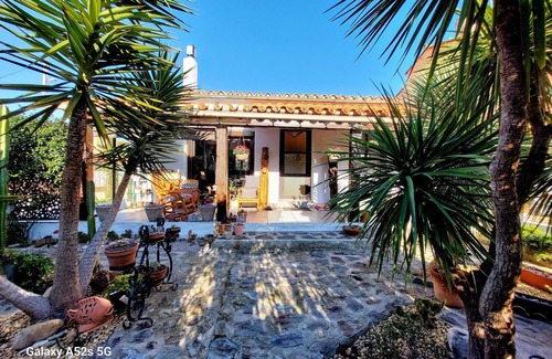 Elne House | Air-conditioned 4-person house with garden and pool 10 minutes from the beach