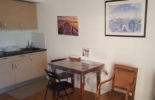 Thiers Apartment | Air-conditioned art deco studio in the heart of Nice, in the musician district and on the edge of the Golden Square