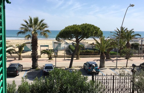 Tortoreto Lido Apartment | Air conditioned, brand new mini loft apartment first row sea