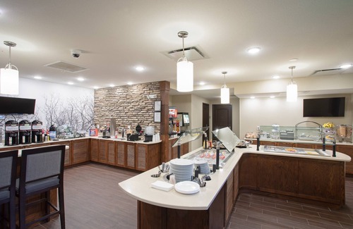 Littleton Apartment | Air-Conditioned Studio | Pool Access