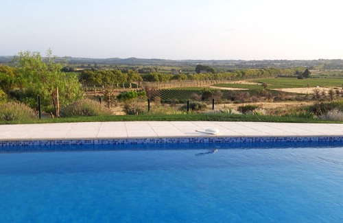 Neffies Villa | Air Conditioned Villa With Private Pool And Panoramic Views