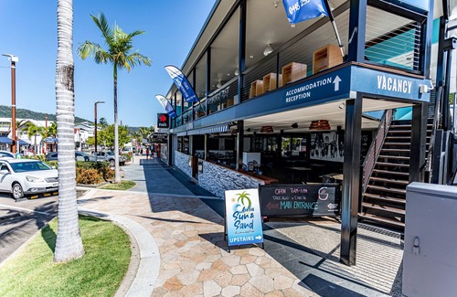Airlie Beach Apartment | Airlie Sun & Sand Accommodation 6