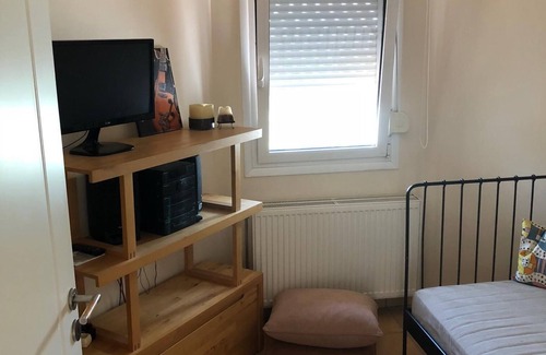 Markopoulo Mesogaias Apartment | Airport Views 12mins from Athens International Airport