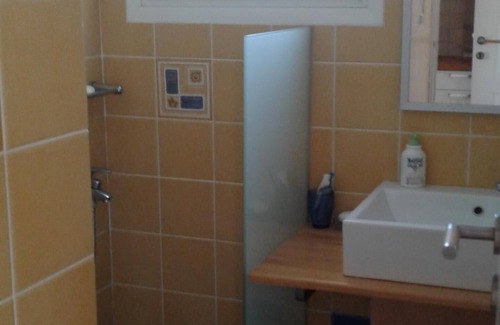 Markopoulo Mesogaias Apartment | Airport Views 12mins from Athens International Airport
