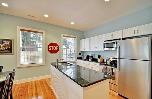 Folly Beach Apartment | Airy & Bright Folly Condo; Close to Everything