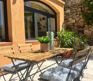 Est Apartment | Aix-en-Provence - Cosy studio avec Spa et Clim