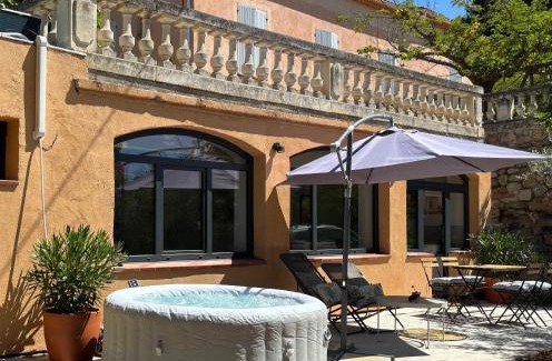 Est Apartment | Aix-en-Provence - Cosy studio avec Spa et Clim