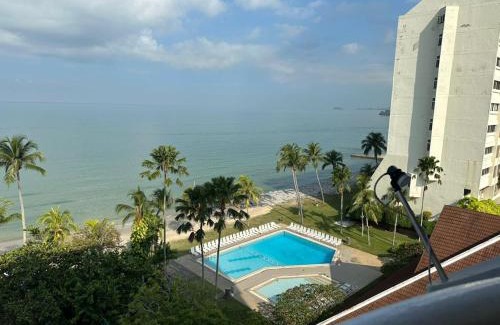Si Rusa Apartment | AJ's Regency Tanjung Tuan Beach Resort, Port Dickson, Malaysia - Seafront apartments