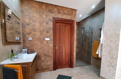 Hiboun House | AktivAparthotel Laourient with Restaurant, and possibility for half board