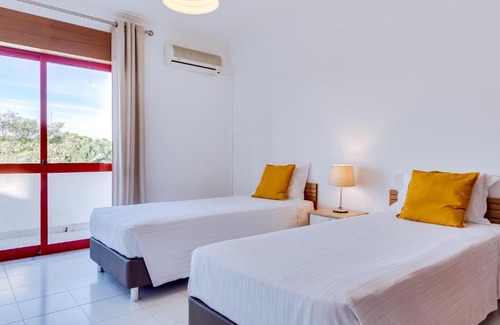 Quarteira Apartment | AL - Apartamento D. Dinis