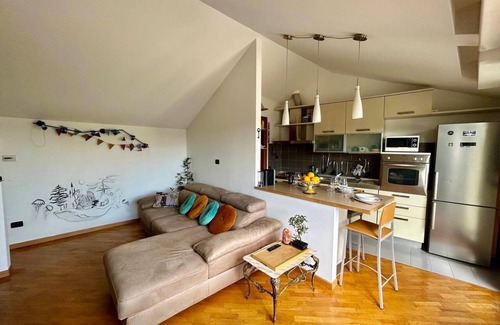 Greco Apartment | Al BicoccanTwo-level apartment with terrace