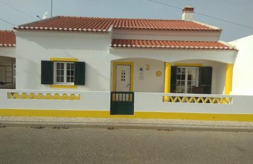 Almograve House | AL Casa das Andorinhas