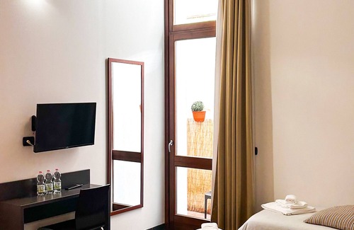 Ferrara House | Al Castello