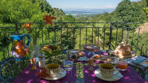 Varese Bed & Breakfast | Al Nifontano B&B - Ideal for Family or Couples - 2 Rooms - Lakeview