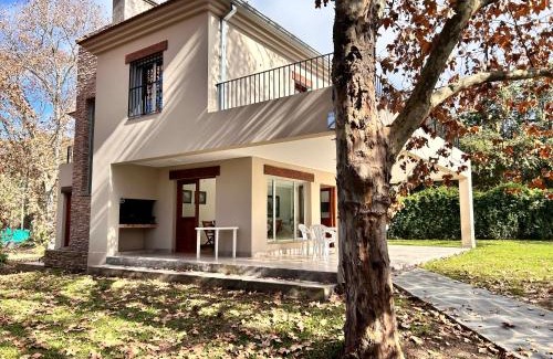 Villa San Lorenzo House | Al Puente y Palo - Casa de Piedra