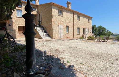 Cingoli House | Al Teatro di Tavignano