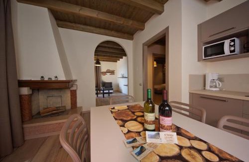 Gardola Apartment | Al Terrazzo Apartments - Ruculì Hospitality