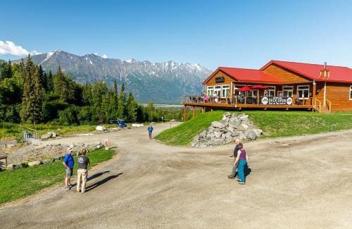 Knik River Cabin | Alaska Glacier Lodge