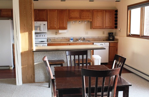 Basher Apartment | Alaskan Trailside With Views