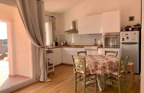 Capoliveri House | Alba in straccoligno renovated semi-detached house large garden 6 places let