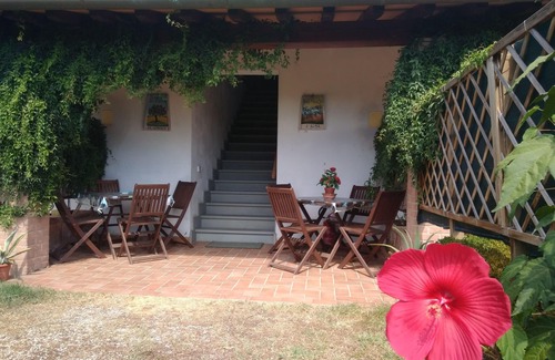 Montelupo Fiorentino Apartment | ALBà in the heart of Tuscany, with garden and pool