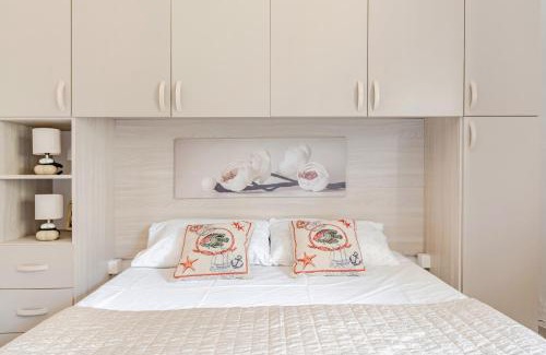 Casa Santa Apartment | Alba sul mare-Appartamento a 270 M dal mare