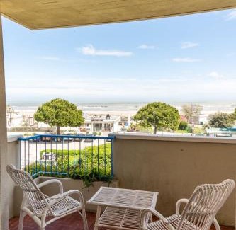 Lido Adriano Apartment | albatros seaview