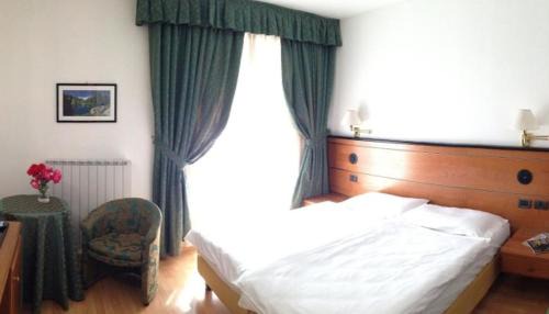 Aprica Hotel | Albergo Aprica Garni