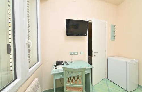 Ischia Porto Hotel | Albergo Atlantic