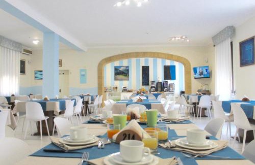 Castrignano del Capo Hotel | Albergo Del Santuario