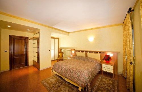 Ponte di Nava Hotel | Albergo Ponte di Nava