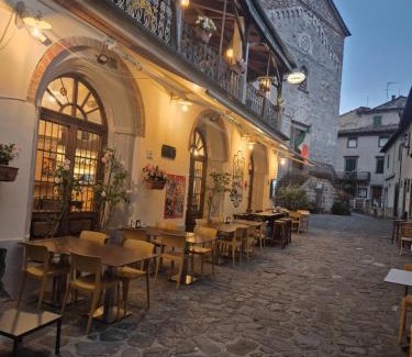 Coreglia Antelminelli Hotel | Albergo ristoranteL'ARCILE