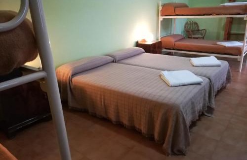 Granja de San Pedro House | Albergue Quinta del Jalón