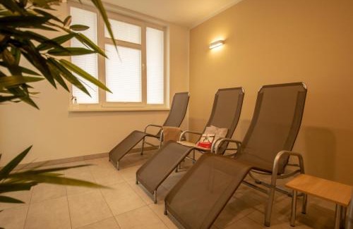 Glowe Apartment | Albert-INN-Glowe - barrierefrei & 3 Schlafzimmer & Coworking & Strandkorb-saisonal & Sauna im Haus & Fahrräder