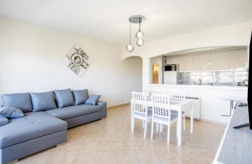 Montechoro Apartment | Albufeira Holidays Near The Strip