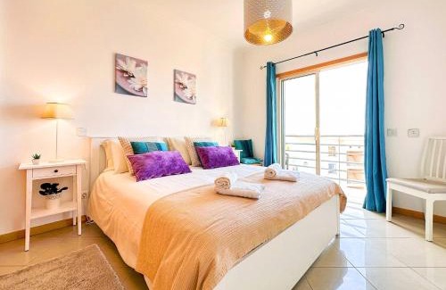 Albufeira Apartment | AlbufeiraOrada Cozy&Sunny Condo by BeCherish