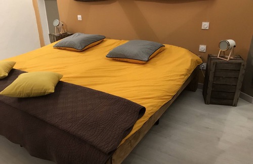 Saint-Jean-d'Alcapies Bed & Breakfast | Alcapiès area suite KING SIZE south Aveyron